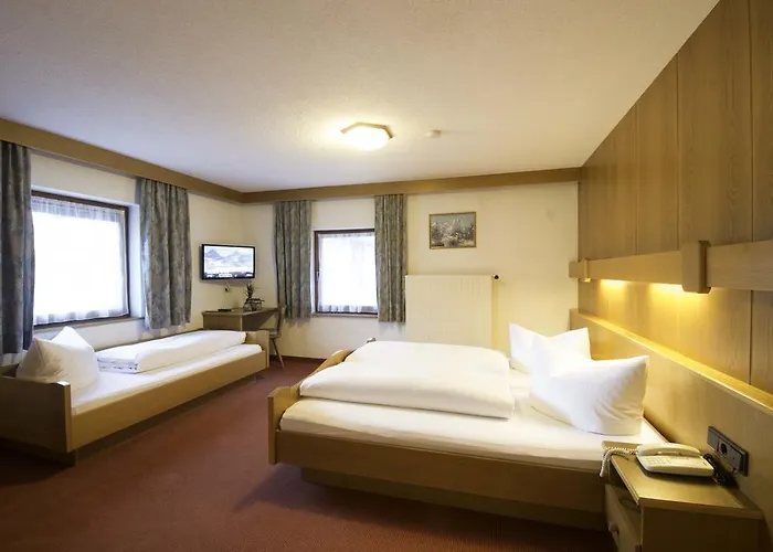 Garni Mathonerhof Gasthof Ischgl