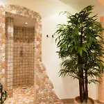 Garni Mathonerhof بيت ضيافة ايشجل