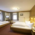 Garni Mathonerhof بيت ضيافة ايشجل